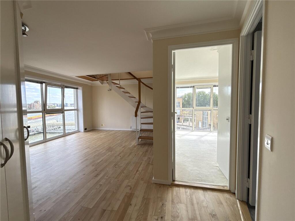 Apartment in London - View 5