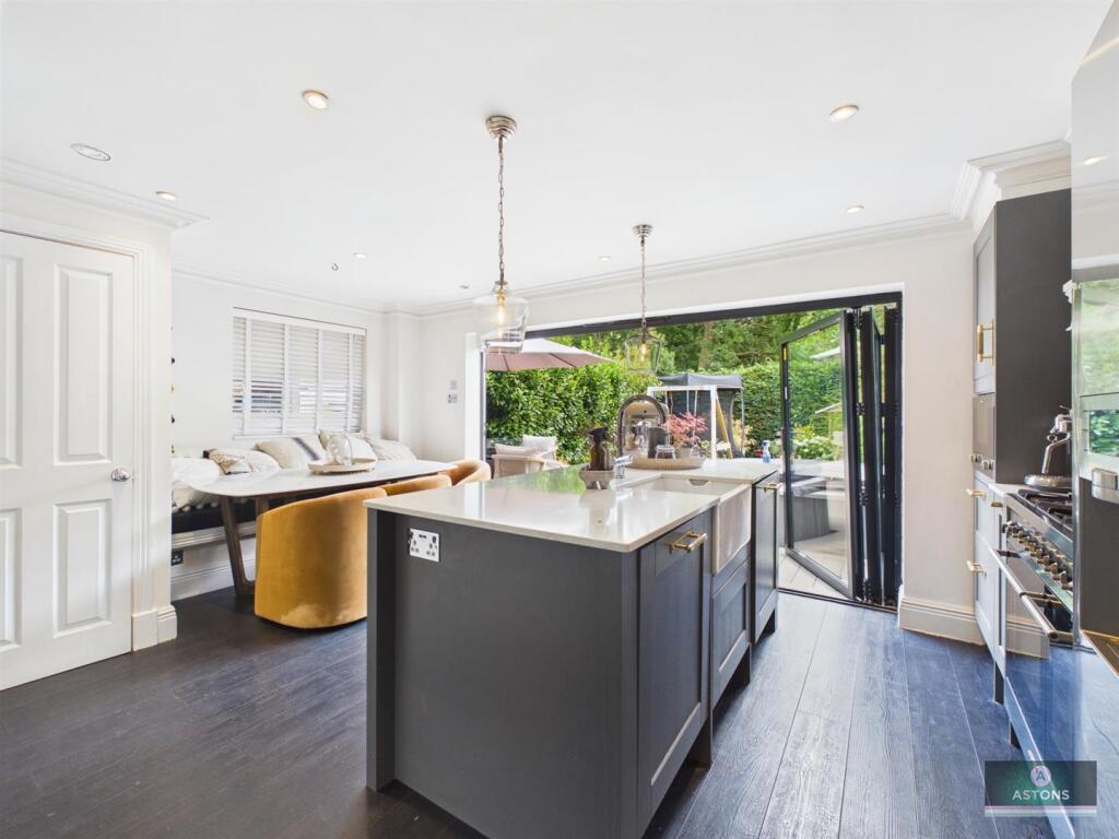 3-bed semi-detached on Woburn Road, Gossops Green, £415,000
