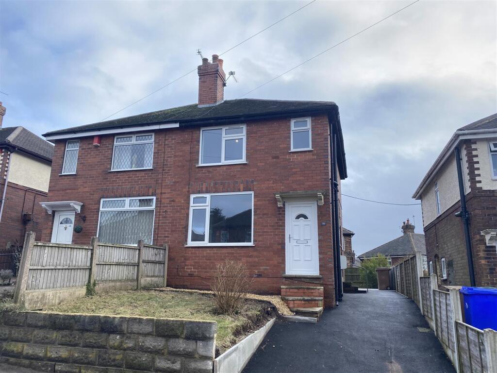 Main image of property: Oak Place, Meir, Stoke-On-Trent, Staffordshire, ST3 5PN