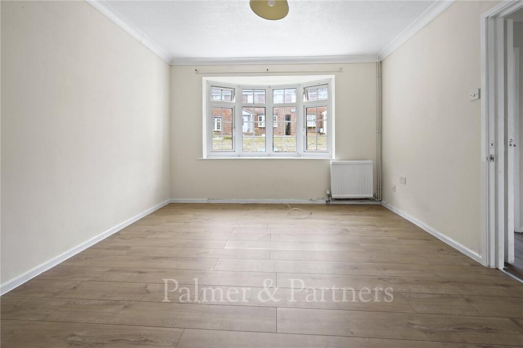House in Colchester, Greenstead Estate, Greenstead - View 4
