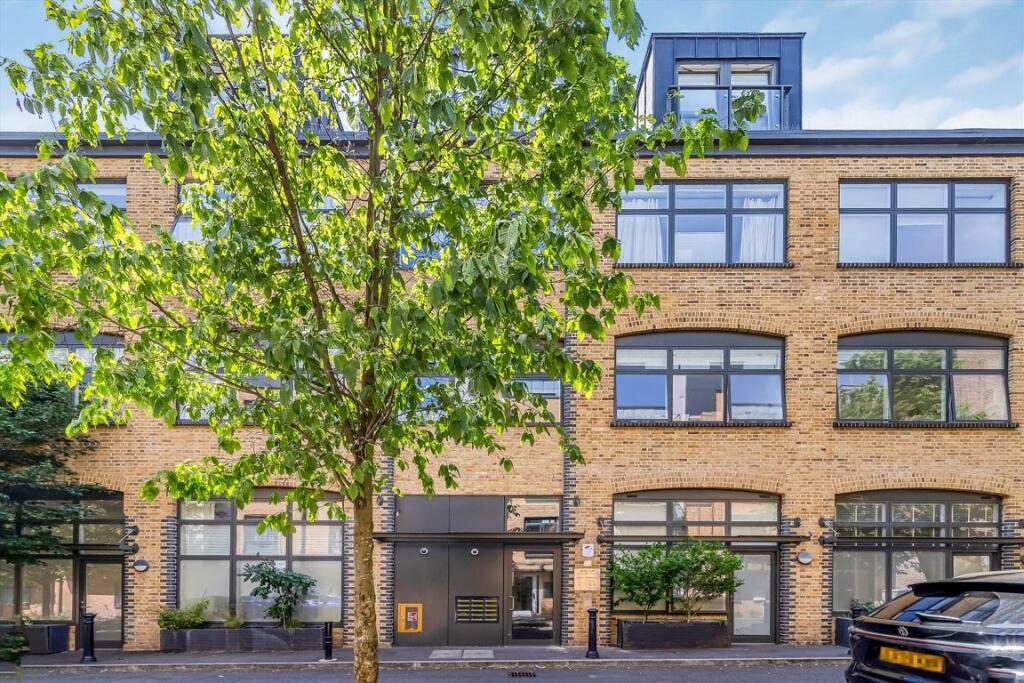 Main image of property: Charles Street, Elthorne Park