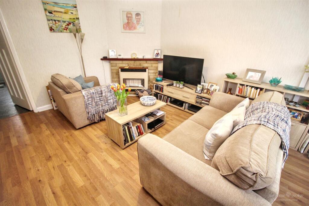 Thirlmere Avenue, Tilehurst, Reading – pohled 3