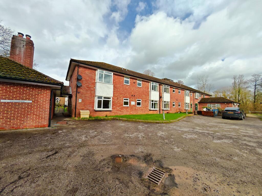Main image of property: Salisbury Road, Fordingbridge, SP6
