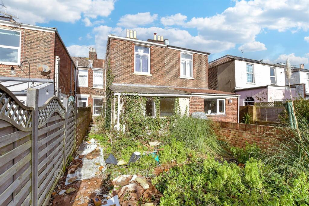 Oriel Road, North End, Portsmouth, Hampshire - View 4