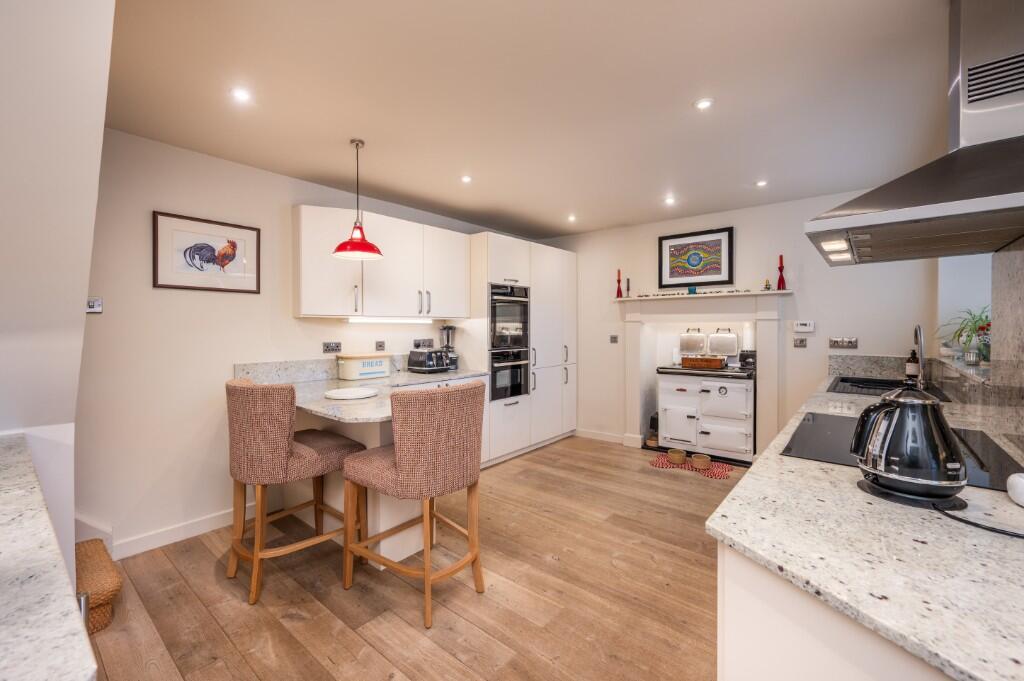 House in Sutherland, Highland - More