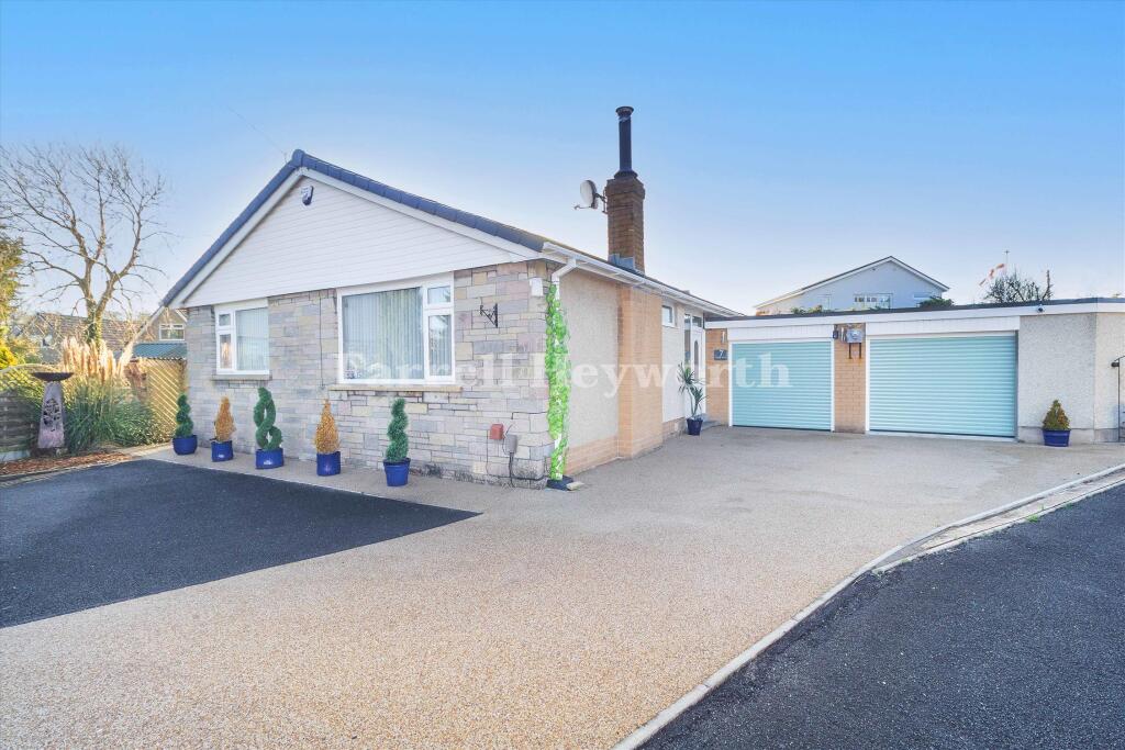 3-bed house on Longacre Close, Carnforth, £435,000