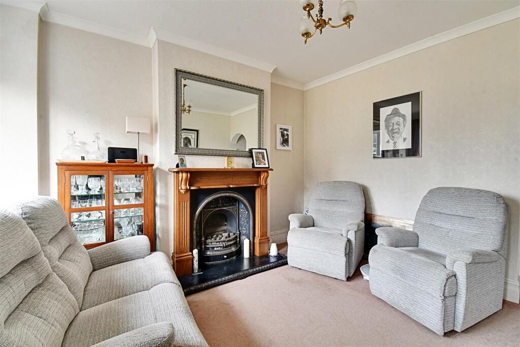 Raynham Street, Hertford photo 2