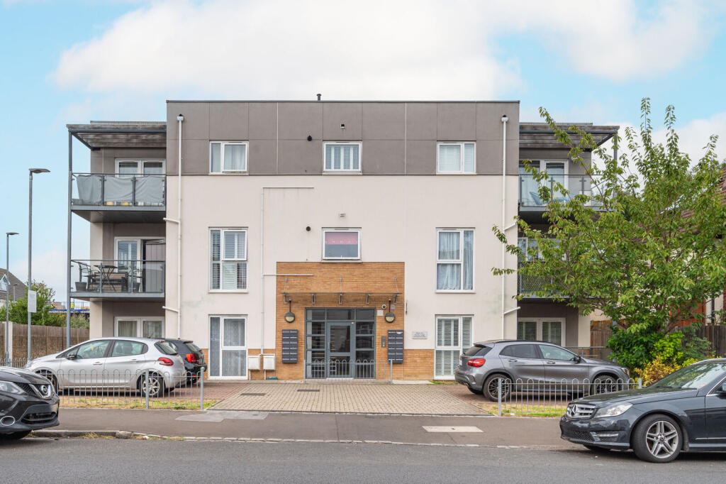 Apartment in London, Thornton Heath - View 5