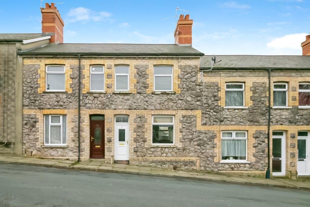 Main image of property: Holmes Street, Barry