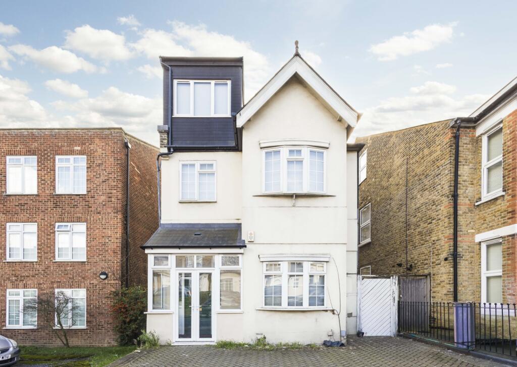 Main image of property: Finchley Lane, London, NW4