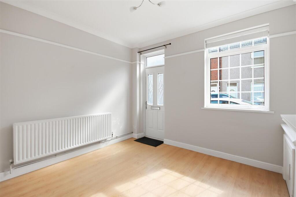House in Sheffield - View 4