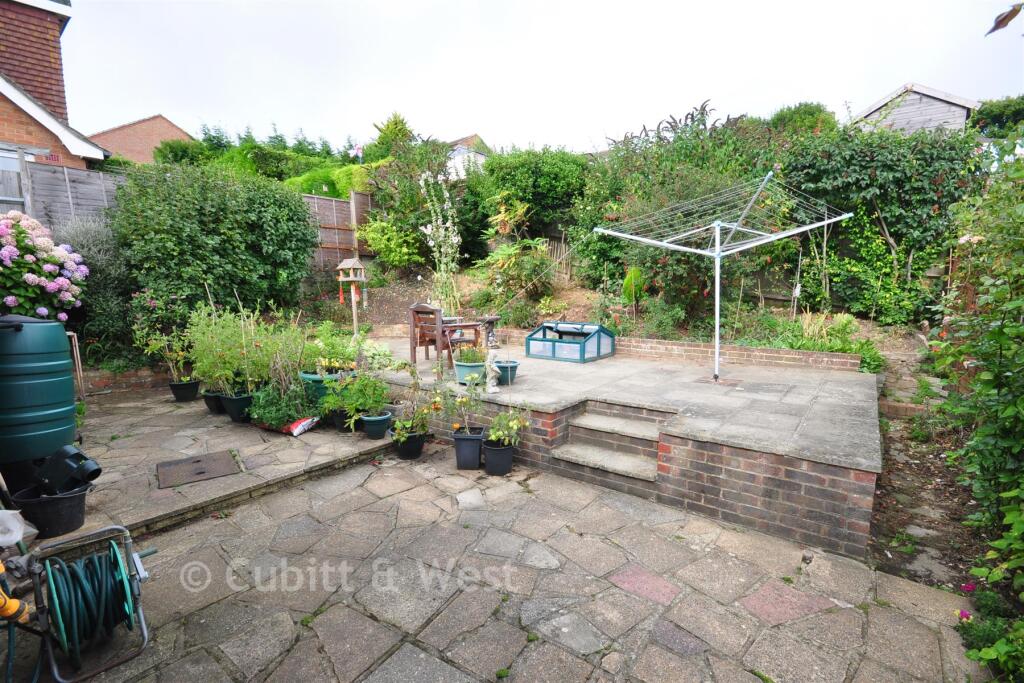 Lapierre Road, Newhaven, East Sussex photo 4