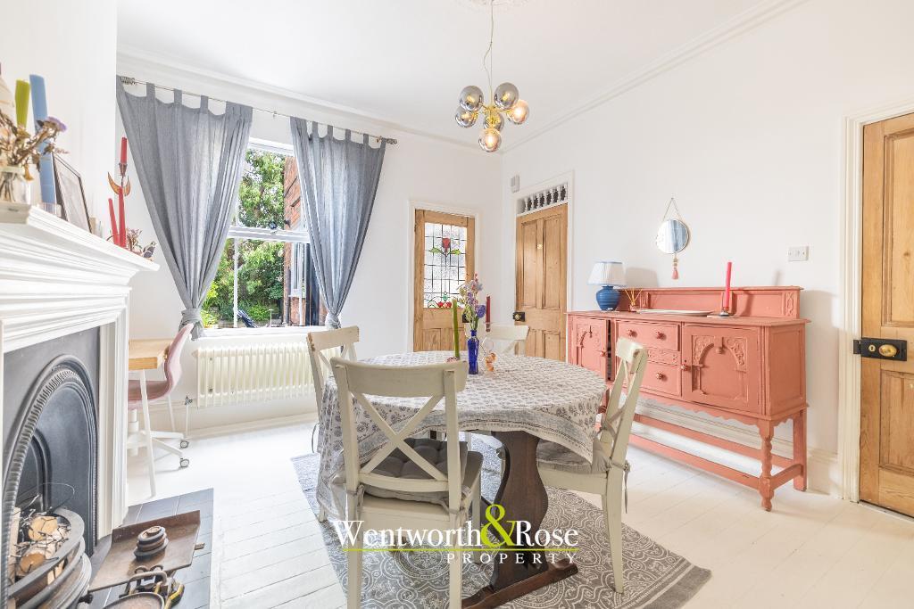 House in Sandwell, Bearwood - More