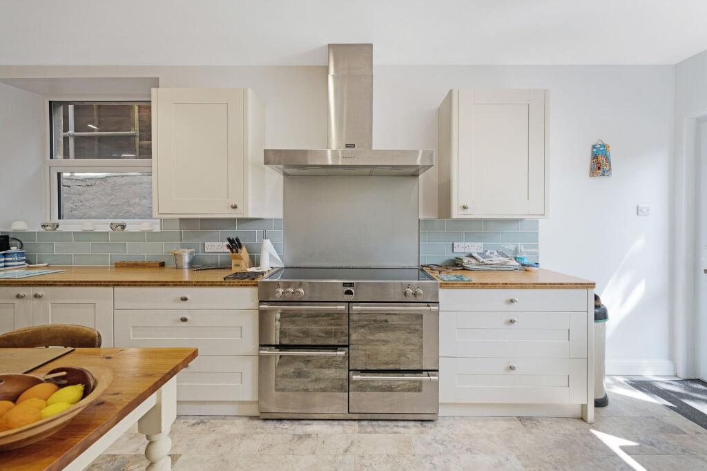 House in Bristol - View 5