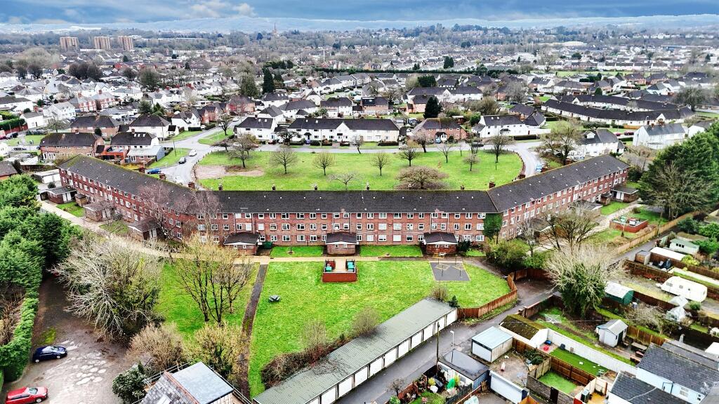 Main image of property: Tynant, Cardiff
