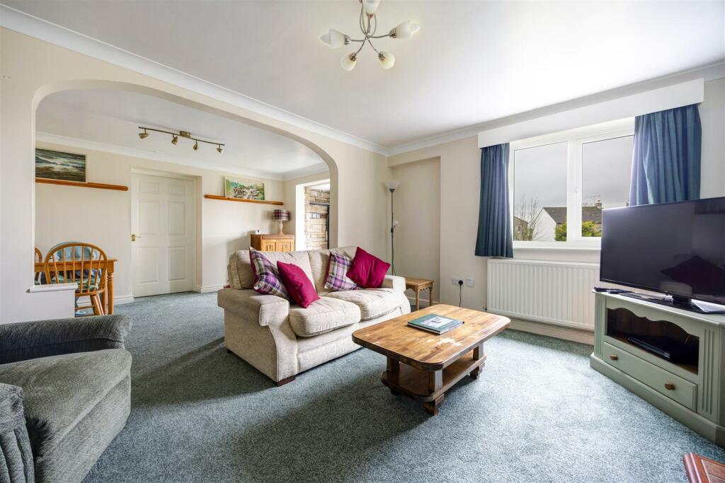 16 Manor Close, Burton In Lonsdale photo 2
