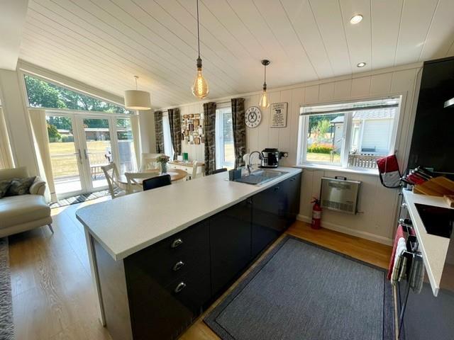 Merley House Lane, Poole photo 5