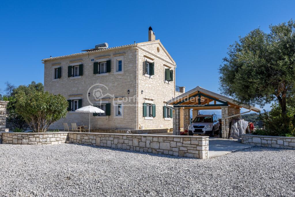 Main image of property: Thessalia, Magnesia, Almyros