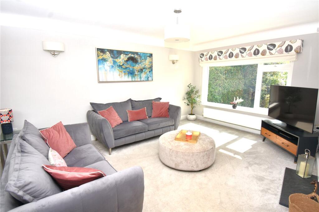 House in Wirral, Liverpool City Region - View 4