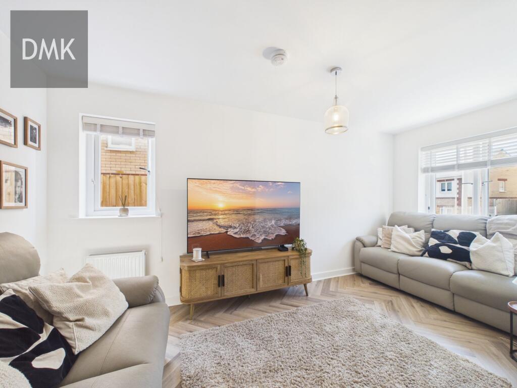 House in Cardiff, Maesteg - View 4