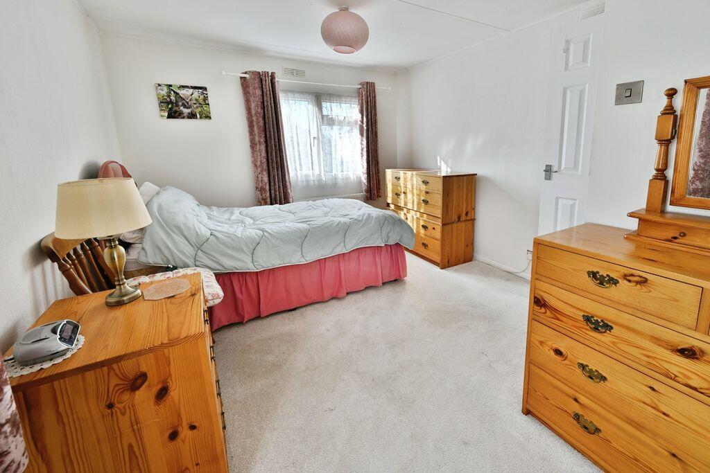 House in Cotswold, Maiseyhampton - More