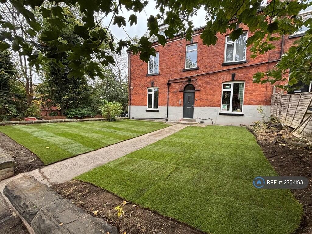 Main image of property: Buckingham Mount, Leeds, LS6