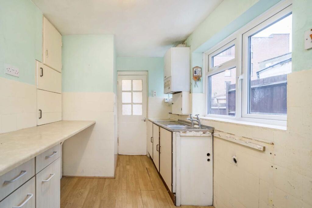 House in London, West Ealing, Hanwell - View 5