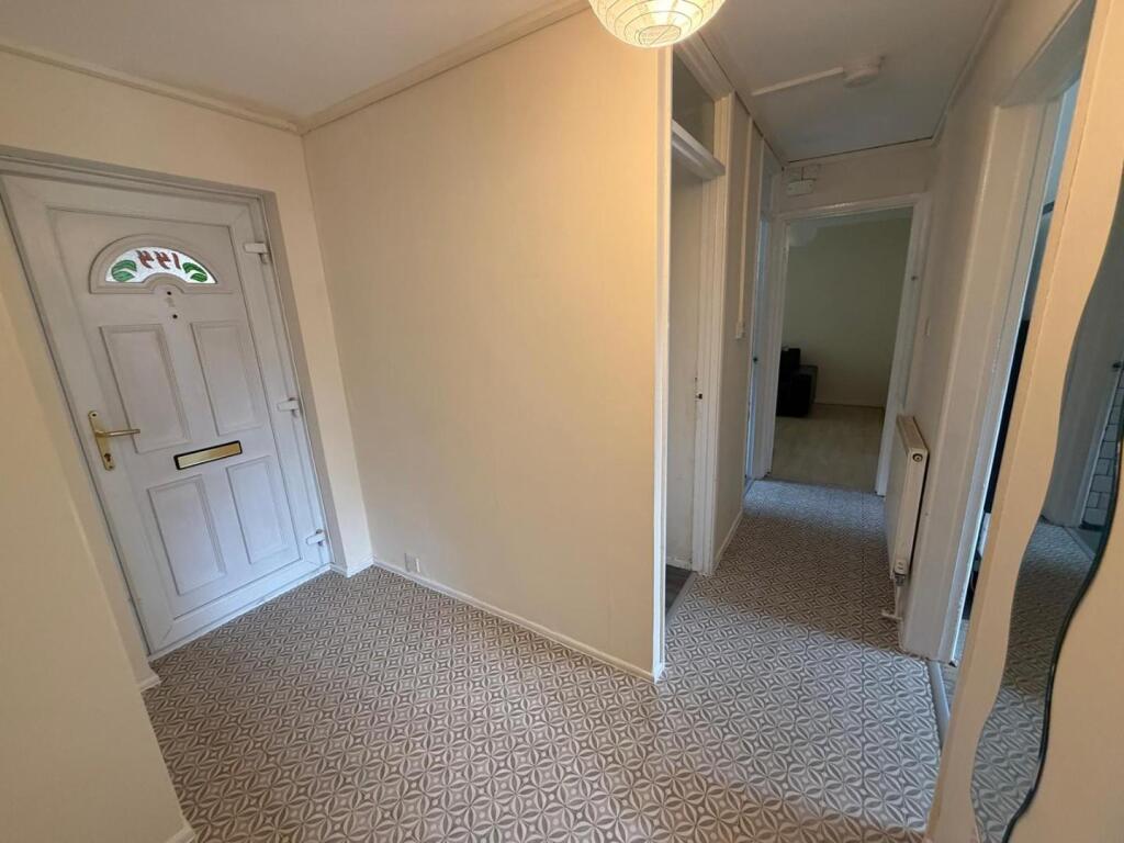 Leahurst Crescent, Birmingham, B17 0LD photo 5