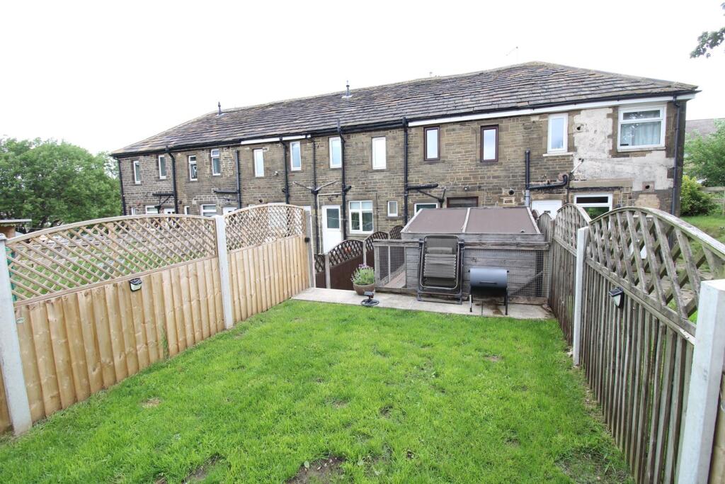 Additional image 12 of Manywells Crescent, Cullingworth, Bradford, BD13