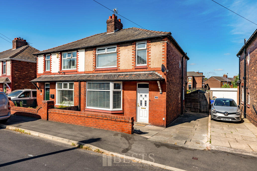Main image of property: Oxford Road, Higher Runcorn