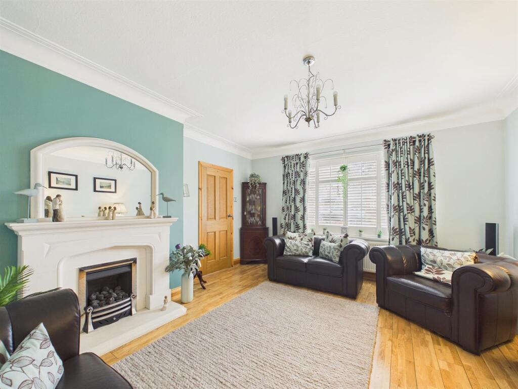 House in Newcastle upon Tyne - More