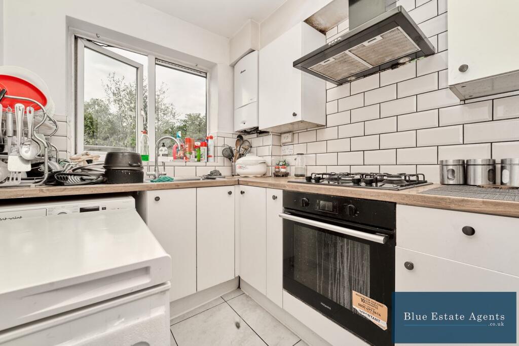 House in London - View 5
