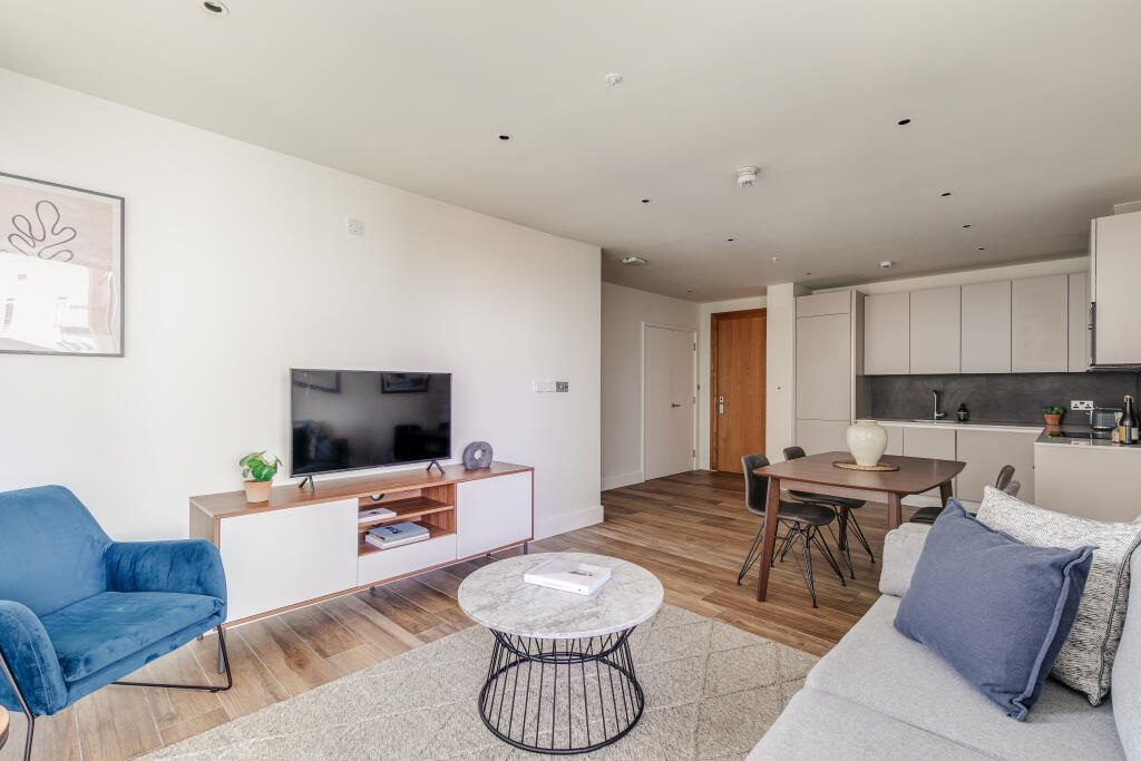 Apartment in London - View 3