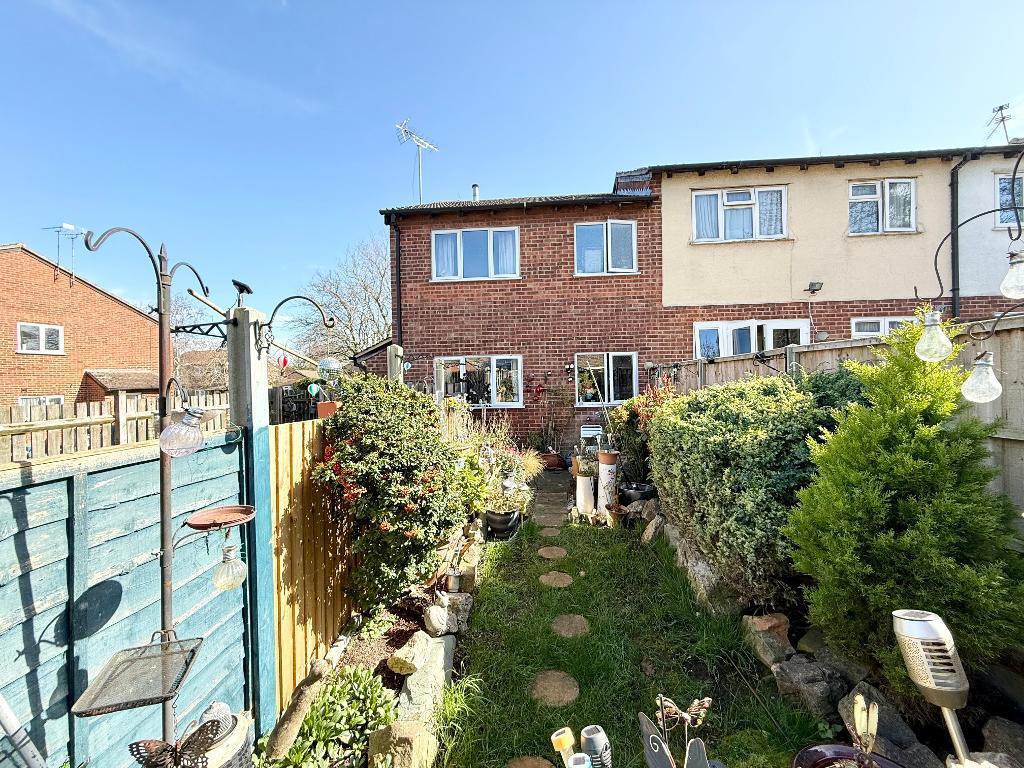 Main image of property: Sorrell Close, Barton Hills, Luton, Bedfordshire, LU3 4AE