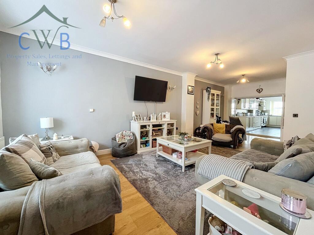 Main image of property: Malling Road, Snodland, ME6