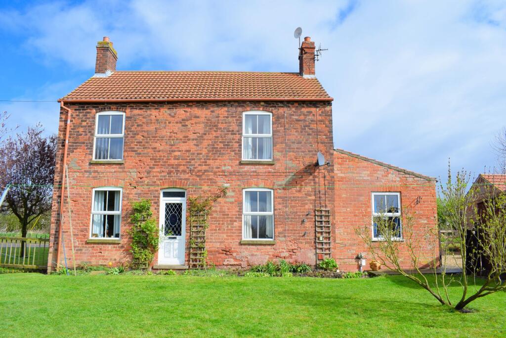 Main image of property: Barrowling Farm, Carr Road, North Kelsey, Market Rasen, LN7 6LG