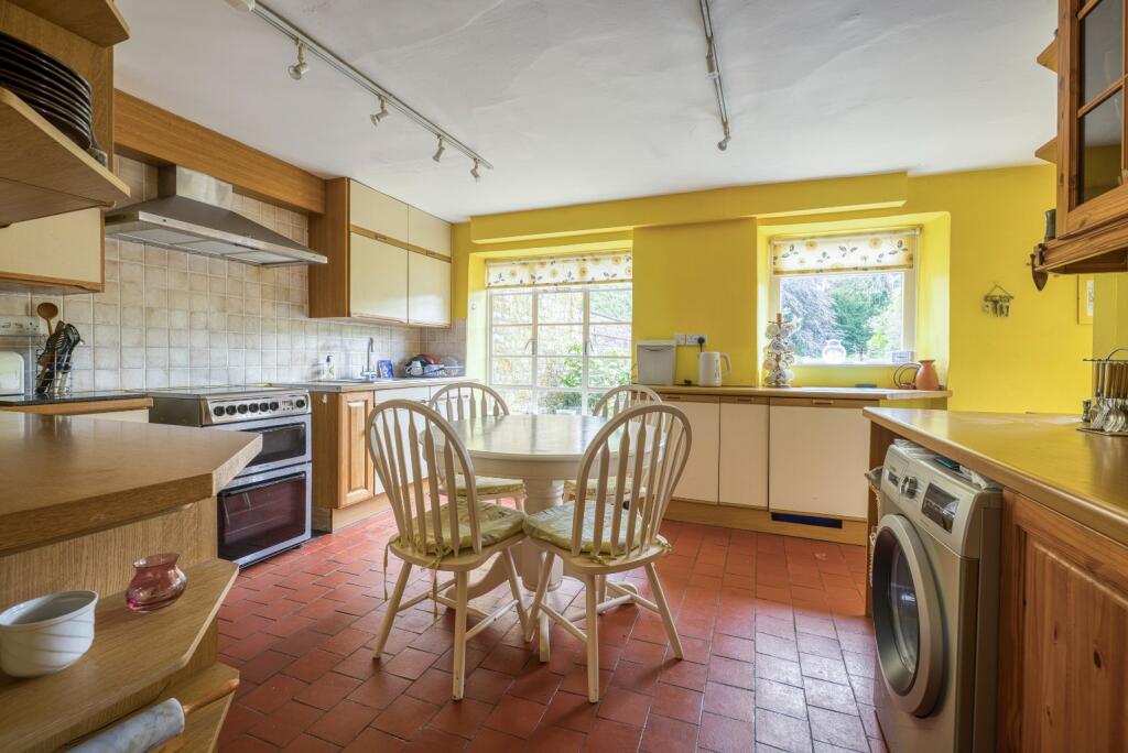 House in Castle Cary - More