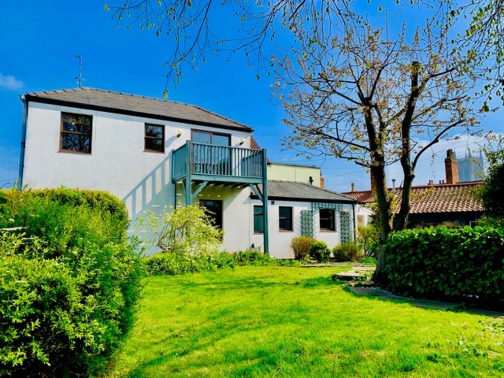 Main image of property: Chapel Lane, Lincoln