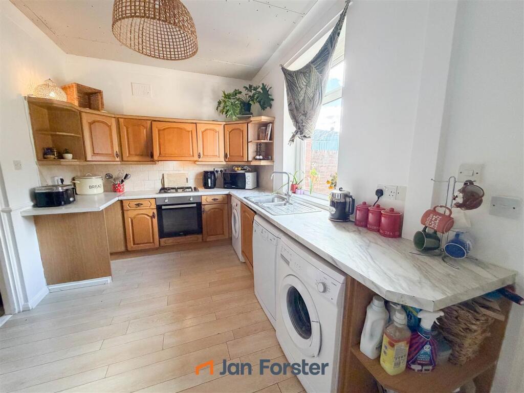 House in Newcastle upon Tyne - View 3