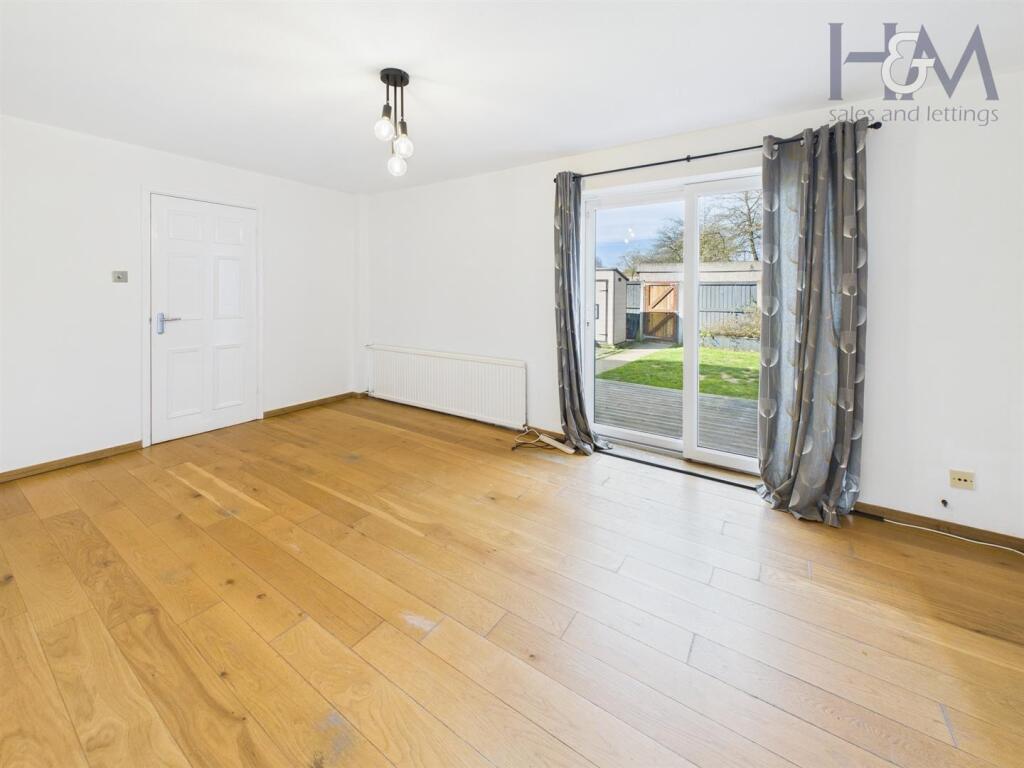 House in Stevenage - View 4
