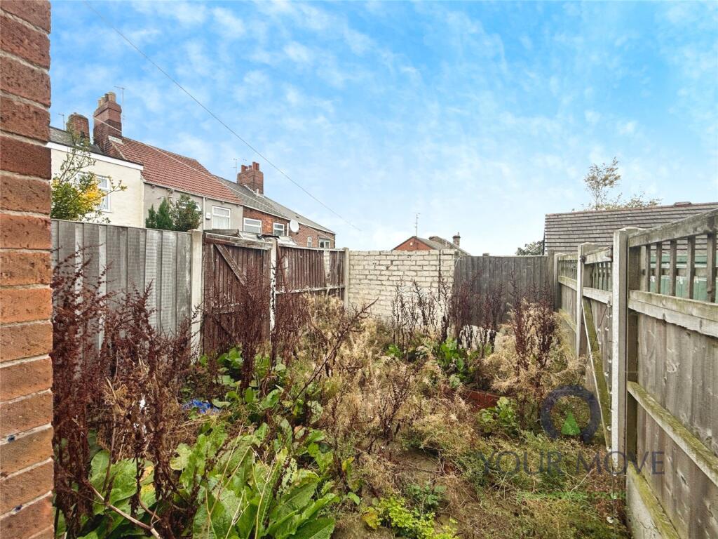 House in Barnsley, Worsbrough Common, Kendray - More
