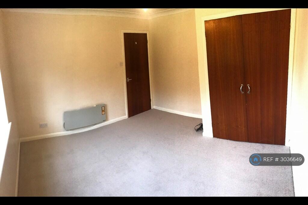 Apartment in Tonbridge - View 4