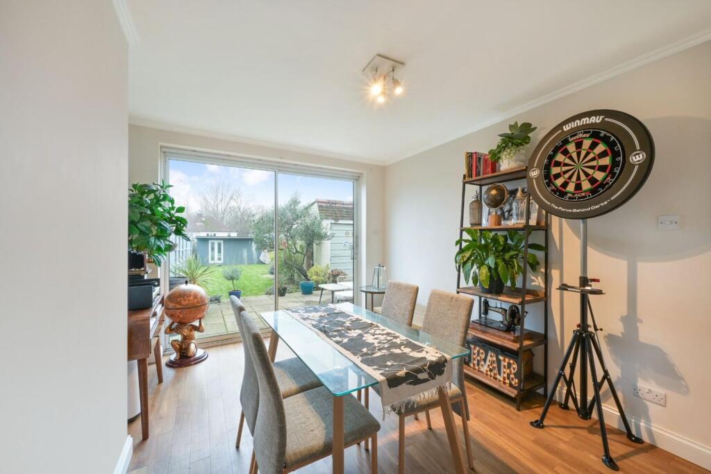 House in Worcester Park, Cuddington, West Ewell - View 5