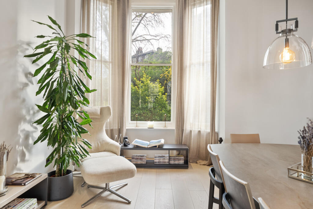 Main image of property: Stanley Crescent, London, W11