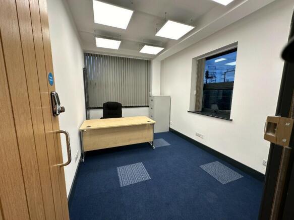 2nd Flr Office small