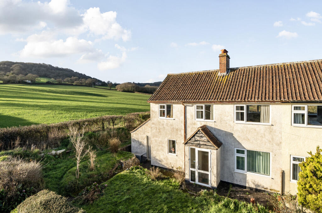 2-bed semi-detached on Higher Brook Meadow, Sidford, Sidmouth, Devon, £250,000
