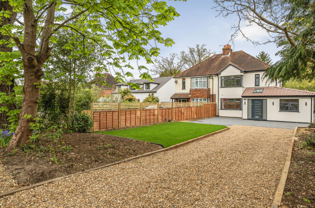 Main image of property: Wokingham Road, Bracknell, Berkshire