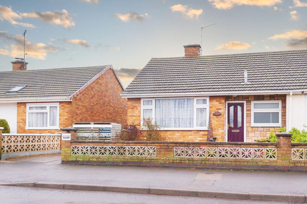 Main image of property: Dunkirk Avenue, Desborough, Kettering