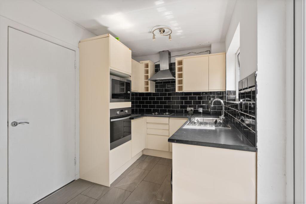 House in Edinburgh, Sighthill - More