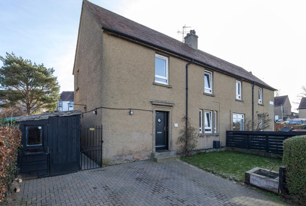 Main image of property: Fernieside Gardens, Edinburgh, EH17